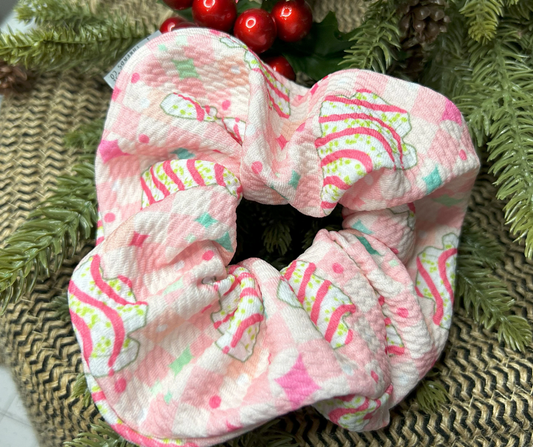 Pink Checkered Christmas Tree Jumbo Scrunchie